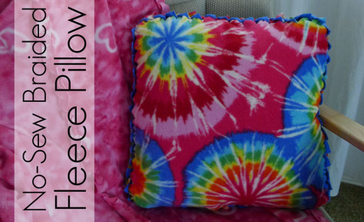No-Sew Braided-Edge Fleece Pillow