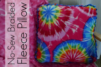 No-Sew Braided-Edge Fleece Pillow