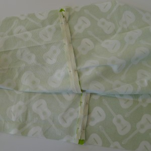 Simple Zipper Pillow 009