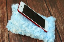 Bean Bag iPod/iPhone Stand