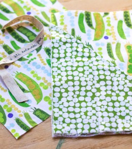 Travel-Utensil-Holder-3