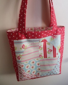 Quilt Block Tote - Fairfield World Craft Projects
