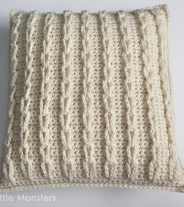 crochet cable loop pillow