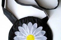 OlyFun Daisy Cross Body Purse