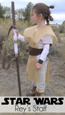 Rey's Staff - Star Wars Costume - 15 Minute Project