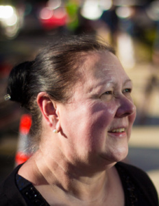 Meet the Pro: Colleen Bell, The Embroiderist