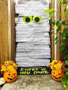 13 Last-Minute Halloween Crafts with Oly*Fun by Fairfield #olyfun #madewithfairfield #polyfil