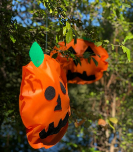 13 Last-Minute Halloween Crafts with Oly*Fun by Fairfield #olyfun #madewithfairfield #polyfil