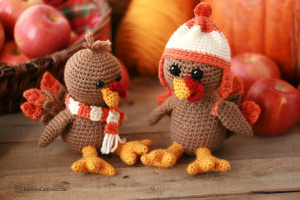 Crochet Turkeys by Jen Hayes