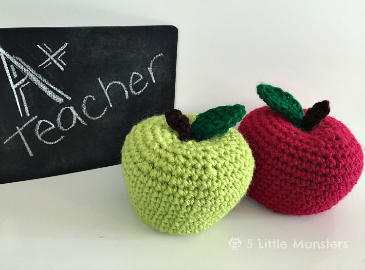 crochet apples tutorial