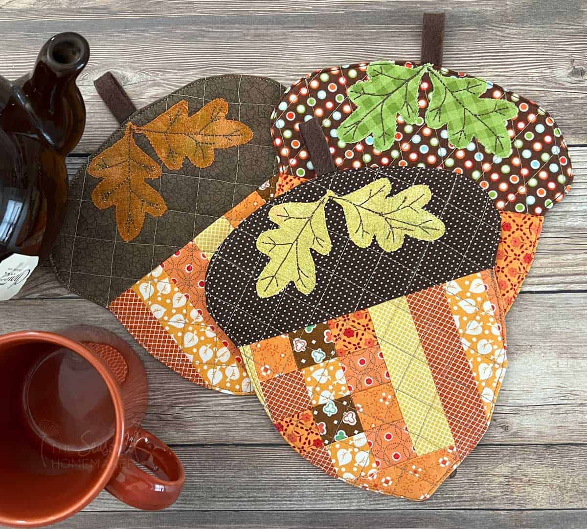 acorn coaster tutorial autumn table DIY