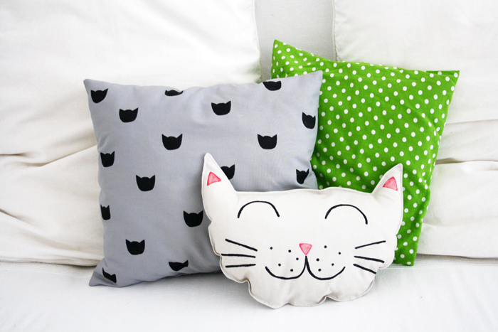 DIY cat pillows with Fairfield World
