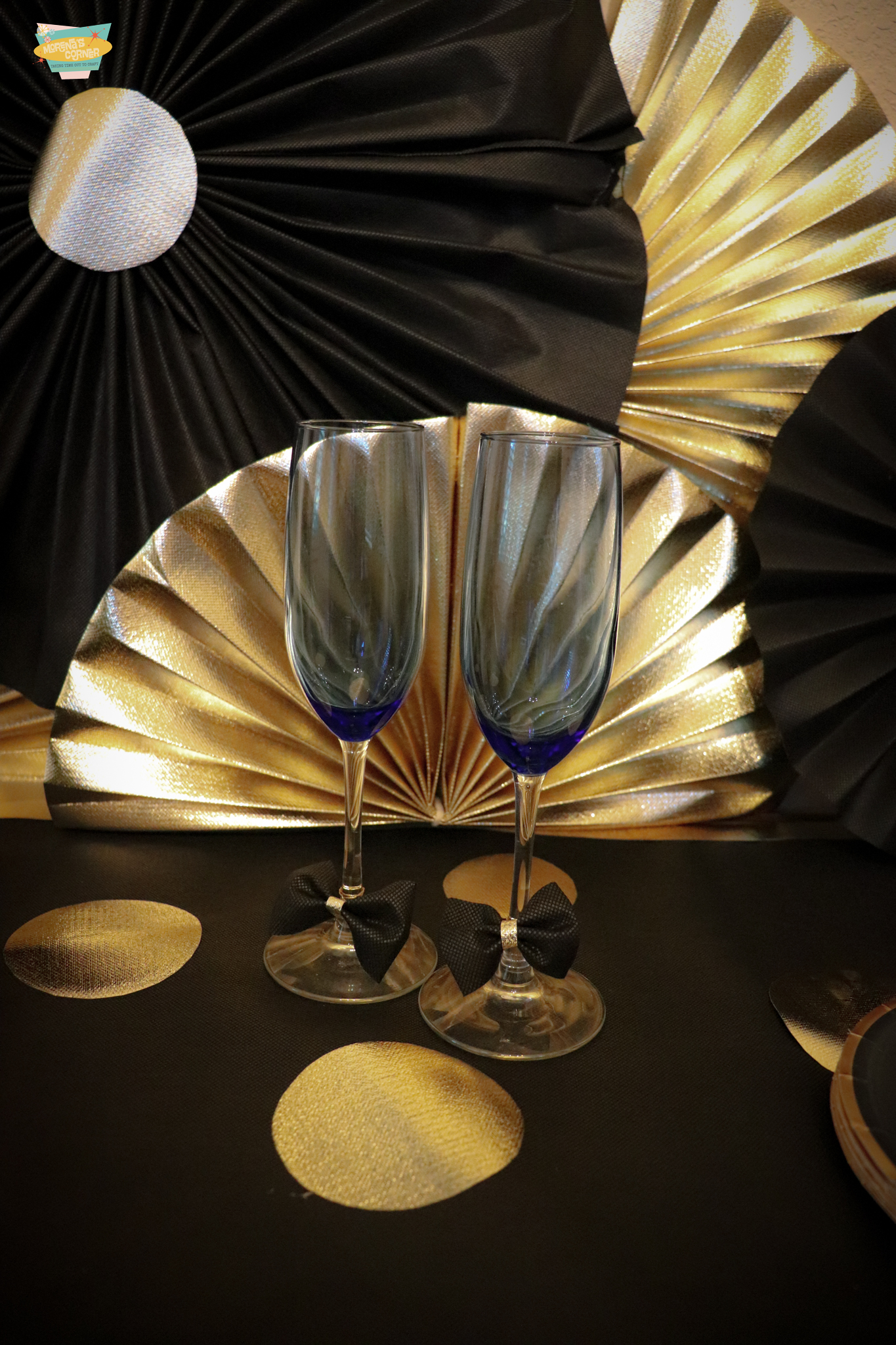 DIY bows for champagne flutes