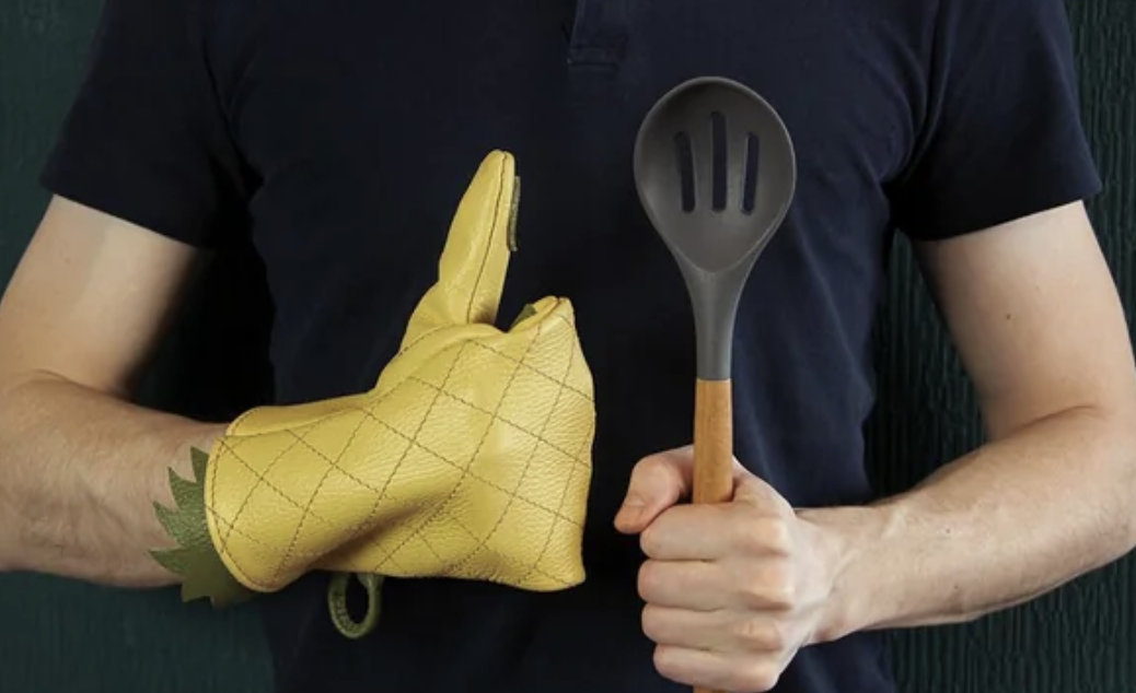 make an oven mitt for dad