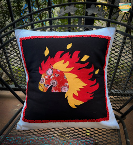 No Sew Appliqué Pillow Tutorial: Fire Horse