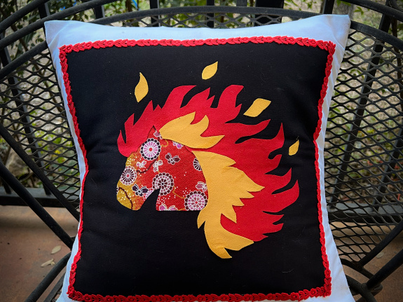 No Sew Appliqué Pillow Tutorial: Fire Horse